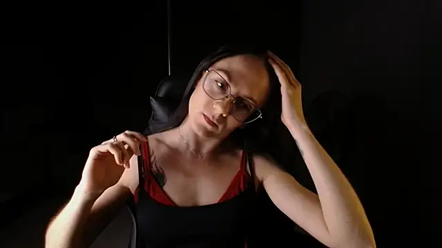 Snapshot of DarkSpark_ chatting on 11-29-25, 12:49 DarkSpark online show from 11-29-25, 12:49