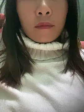 Elysia-007 online show from 11-18-25, 12:37