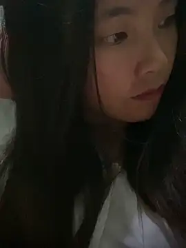 Snapshot of Elysia-007 chatting on 03-07-26, 01:27 Elysia-007 online show from 03-07-26, 01:27