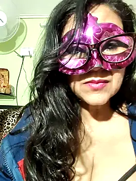 LOVE  RANI online show from 07-24-26, 09:33