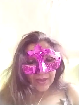 LOVE  RANI online show from 11-19-25, 06:30