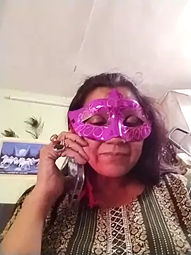 LOVE  RANI online show from 11-15-25, 01:04