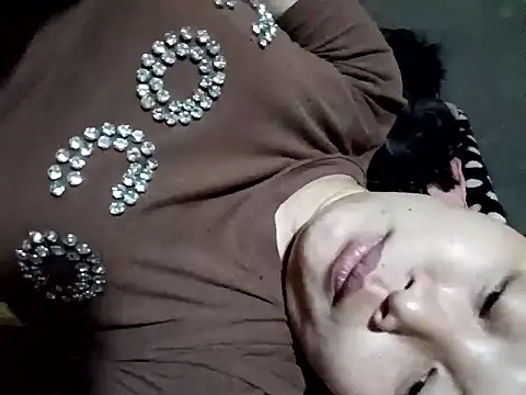 yoyo-mi online show from 04-07-26, 09:49