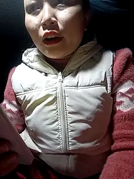 yoyo-mi online show from 12-16-25, 03:00