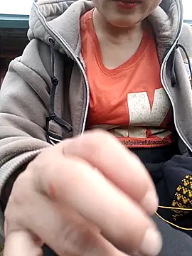 yoyo-mi online show from 03-18-26, 09:45