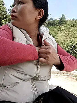 yoyo-mi online show from 11-15-25, 02:59