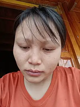 Snapshot of yoyo-mi chatting on 05-24-26, 02:33 yoyo-mi online show from 05-24-26, 02:33