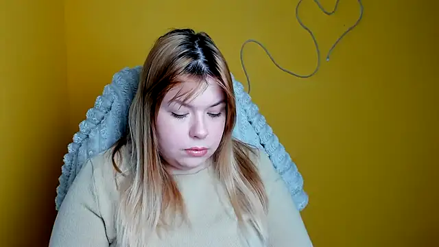 Snapshot of SusannaNight chatting on 02-14-26, 06:24 SusannaNight online show from 02-14-26, 06:24