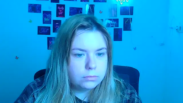 Snapshot of SusannaNight chatting on 04-27-26, 05:16 SusannaNight online show from 04-27-26, 05:16