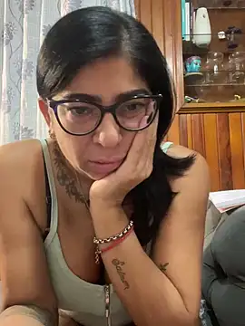 solmorochia online show from 12-18-25, 02:27