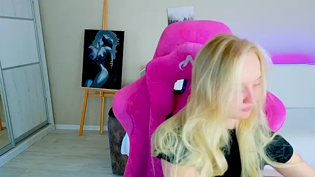 Shawty Mia online show from 06-23-26, 12:47