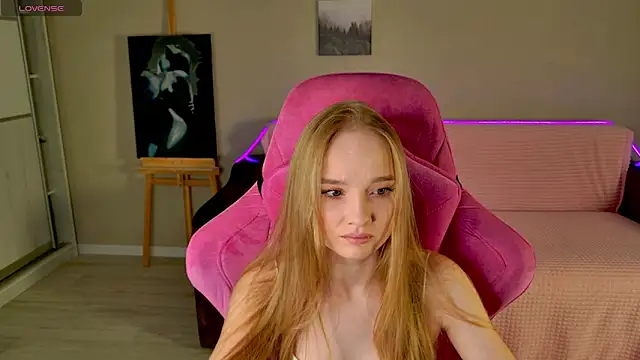 Shawty Mia online show from 11-15-25, 11:25