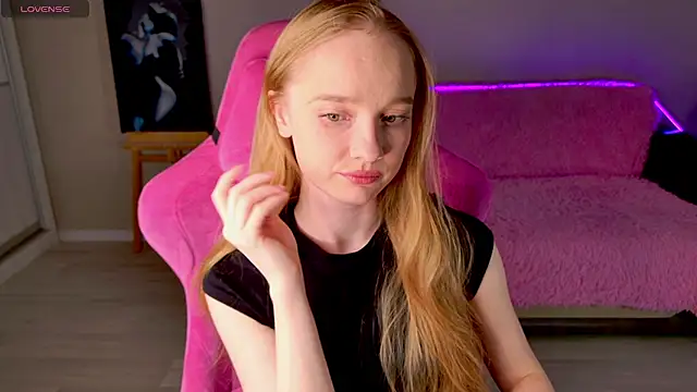 Shawty Mia online show from 11-11-25, 05:08