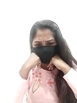 Green LaDY66 online show from 11-25-25, 12:22