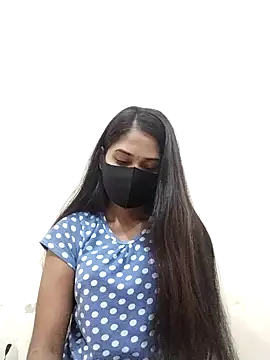 Green LaDY66 online show from 11-09-25, 05:11