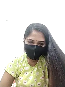 Green LaDY66 online show from 11-06-25, 04:22