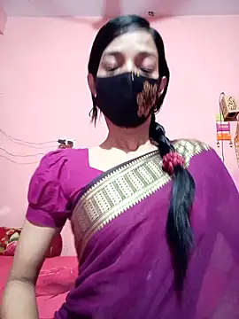 Green LaDY66 online show from 04-08-26, 10:06