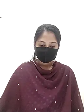 Green LaDY66 online show from 11-14-25, 06:28