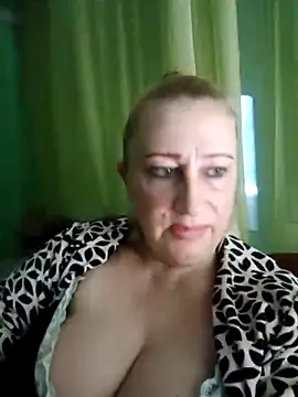 Esenia505 online show from 10-31-25, 10:23