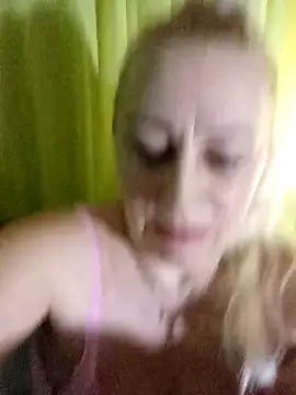 Esenia505 online show from 02-18-26, 04:32