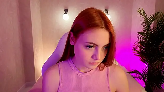 Daniela Saules online show from 11-25-25, 09:09