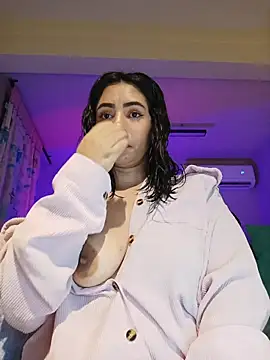 Sara-215 online show from 04-18-26, 05:43