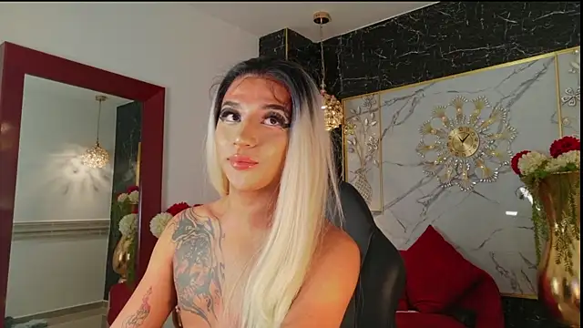 CHRIS TWIINK online show from 04-18-26, 05:54