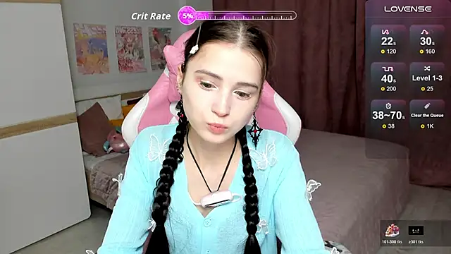 Hana Flo  online show from 11-26-25, 01:55