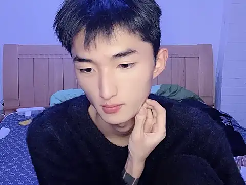 N228 online show from 11-20-25, 04:29