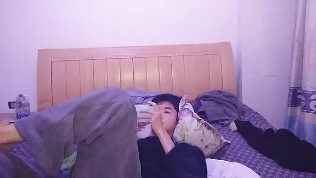 N228 online show from 12-13-25, 08:04