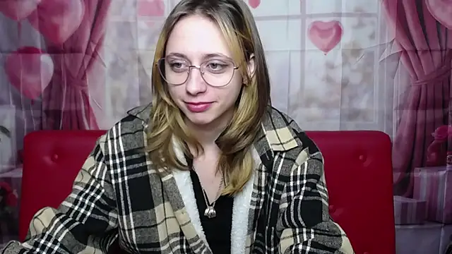 TracyLll online show from 02-22-26, 06:05