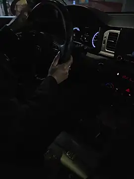 Snapshot of RoomHot404 chatting on 02-21-26, 12:23 RoomHot404 online show from 02-21-26, 12:23