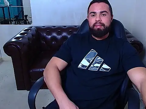 HayesWood online show from 12-21-25, 05:20