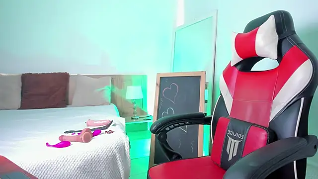 Julietta01 online show from 01-11-26, 12:12