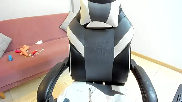 Julietta01 online show from 11-08-25, 03:10