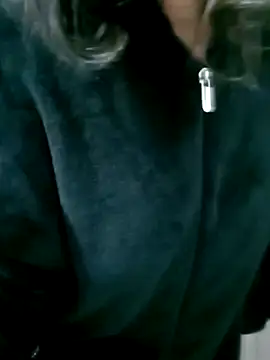 Julietta01 online show from 12-19-25, 09:50