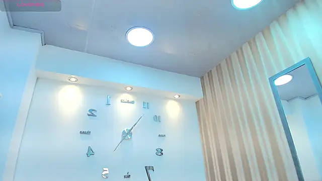 KamyGlam online show from 03-06-26, 08:04