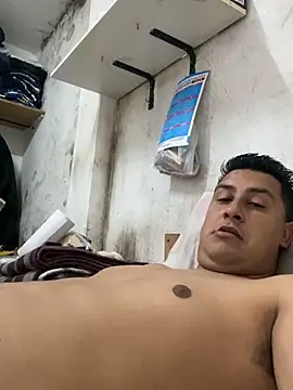 quebuenapppajaa22 online show from 11-14-25, 10:41