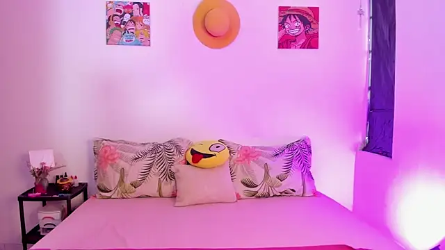 Snapshot of julialex_ chatting on 11-13-25, 08:13 julialex online show from 11-13-25, 08:13