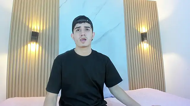 alejo gray online show from 10-29-25, 03:49