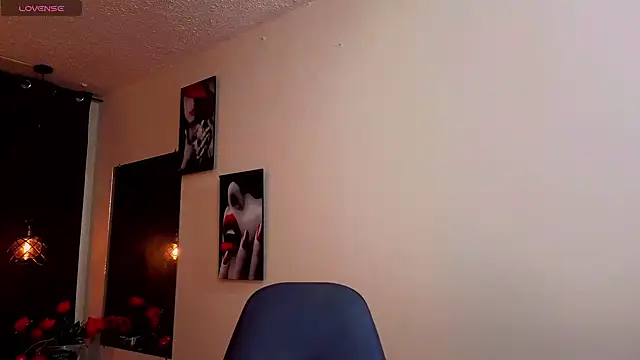 Flor Gil online show from 01-07-26, 03:00