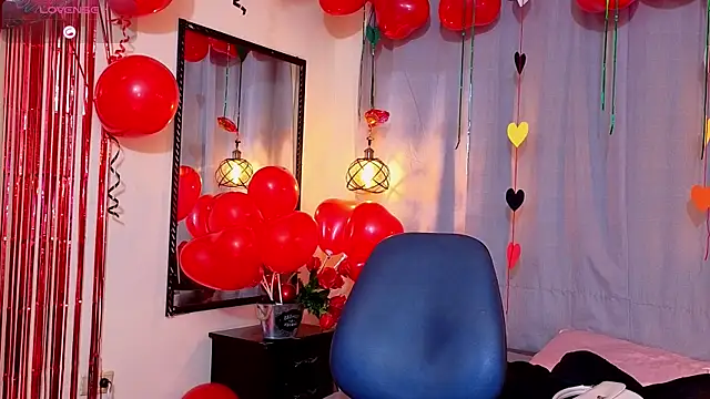 Flor Gil online show from 02-15-26, 03:18