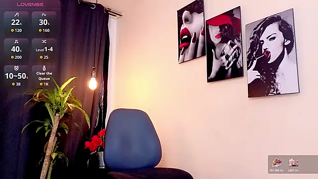 Flor Gil online show from 11-27-25, 03:40