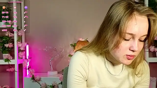 VanessaLightDiamond online show from 02-12-26, 06:57