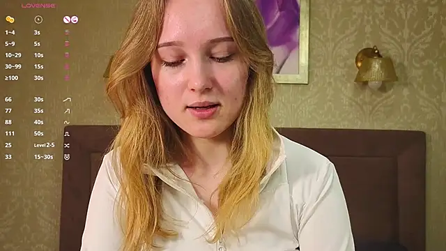 VanessaLightDiamond online show from 04-14-26, 05:12