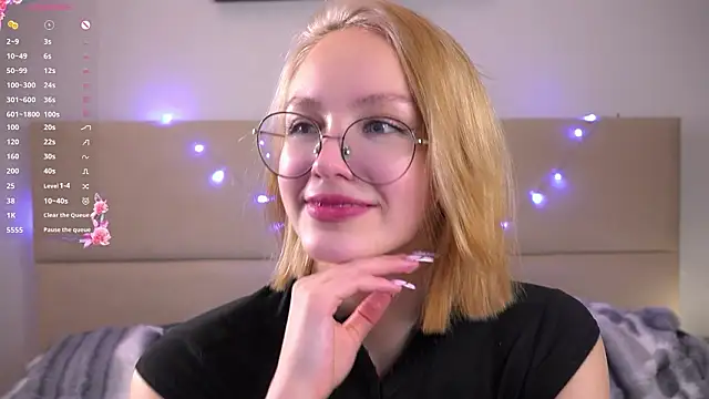 Snapshot of VetaManhardt chatting on 02-03-26, 08:58 VetaManhardt online show from 02-03-26, 08:58