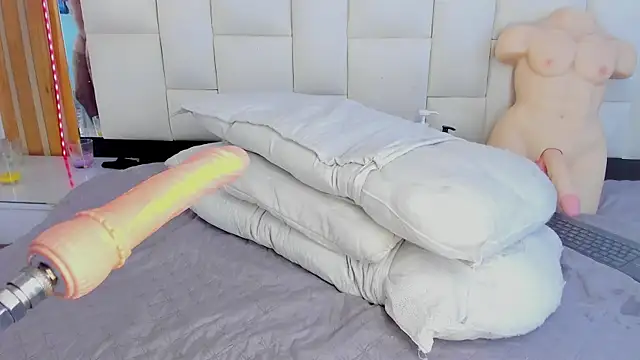 alana  ramos online show from 03-24-26, 11:10