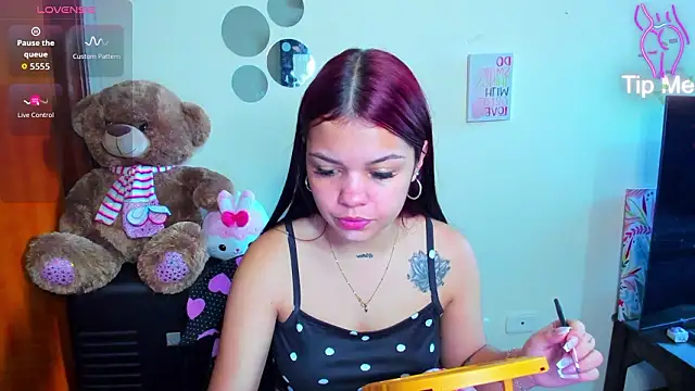 Emma boo online show from 03-14-26, 02:34