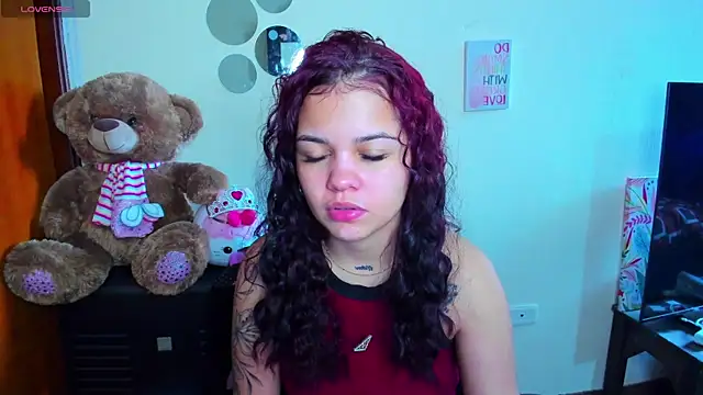 Emma boo online show from 04-11-26, 02:54