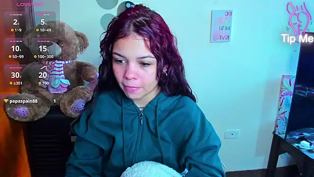 Emma boo online show from 04-07-26, 02:30